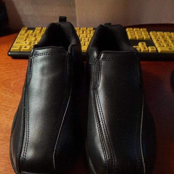 NEW With Box ! Dickies Women Slip Resistant Slip On Black Work Shoes Size 8.5 - Picture 3 of 5